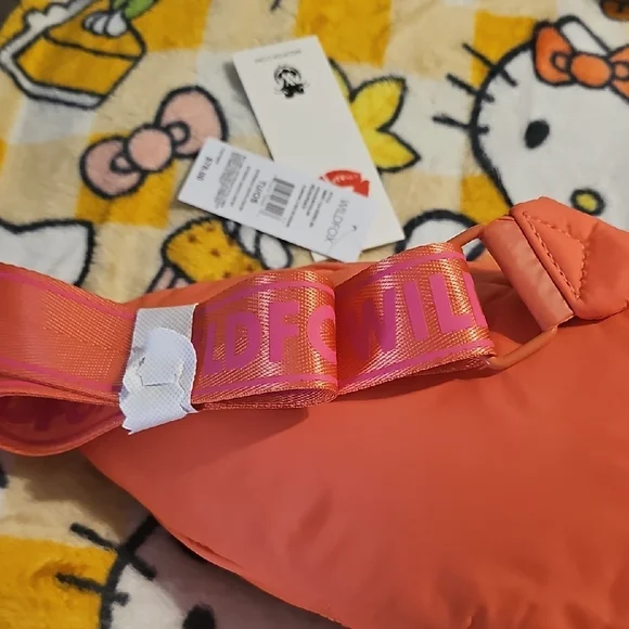 Wildfox Vibrant Orange Sling Bag - Picture 4 of 5